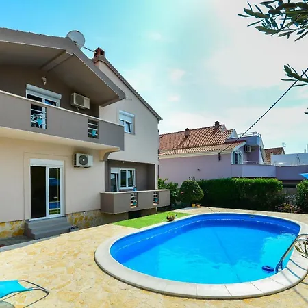 Σπίτι διακοπών Holiday Kiara With Pool *